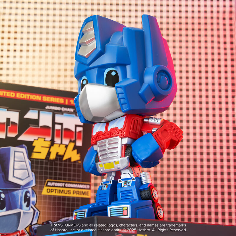 Jumbo Chan Optimus Prime 14'' Vinyl Collectible, , hi-res view 11
