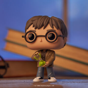 Pop! Harry Potter with Hourglass, Image 2